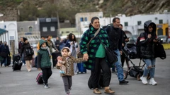 Evakuacija sa Santorinija i dalje traje