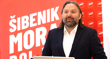 Tonči Restović