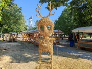 Skulptura od slame, Foto: Neven Knežević/HRT Radio Osijek