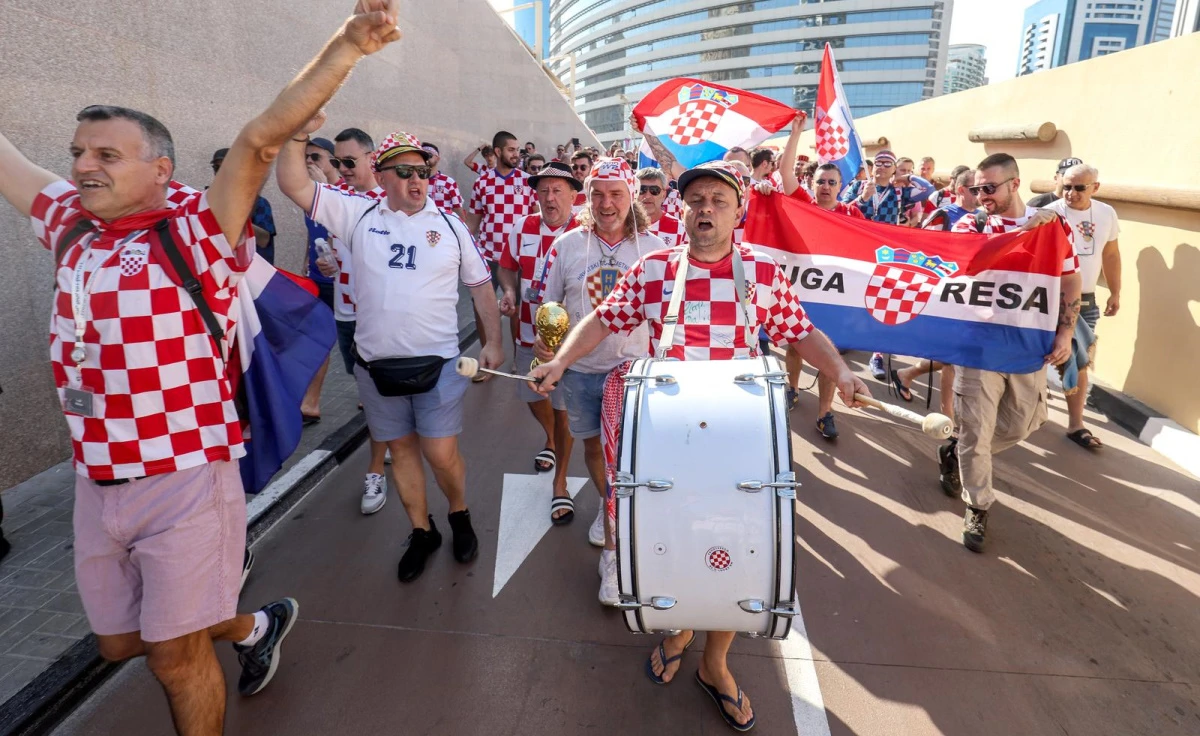 Hrvatski navijači u Dohi podižu atmosferu za utakmicu protiv Argentine 