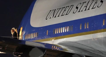 Airforce One u vojnoj bazi Andrews, ahrhivska fotografija 