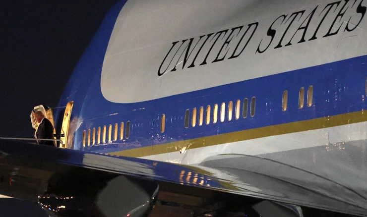 Airforce One u vojnoj bazi Andrews, ahrhivska fotografija 