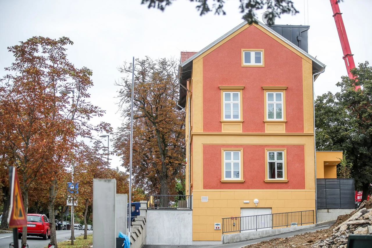 Zgrada nove ljekarne, Foto: Slavko Midzor /Pixsell
