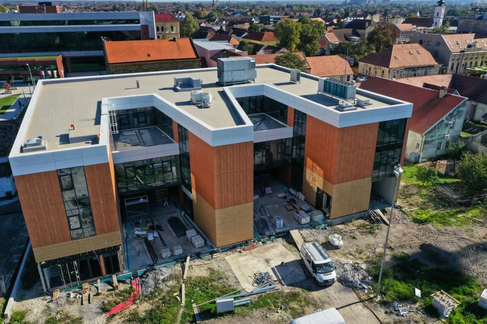 Useljenje u novu zgradu knjižnice u Vinkovcima do proljeća, Foto: FB Ivan Bosančić/-