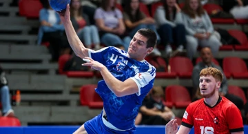 Aleks Kavčić