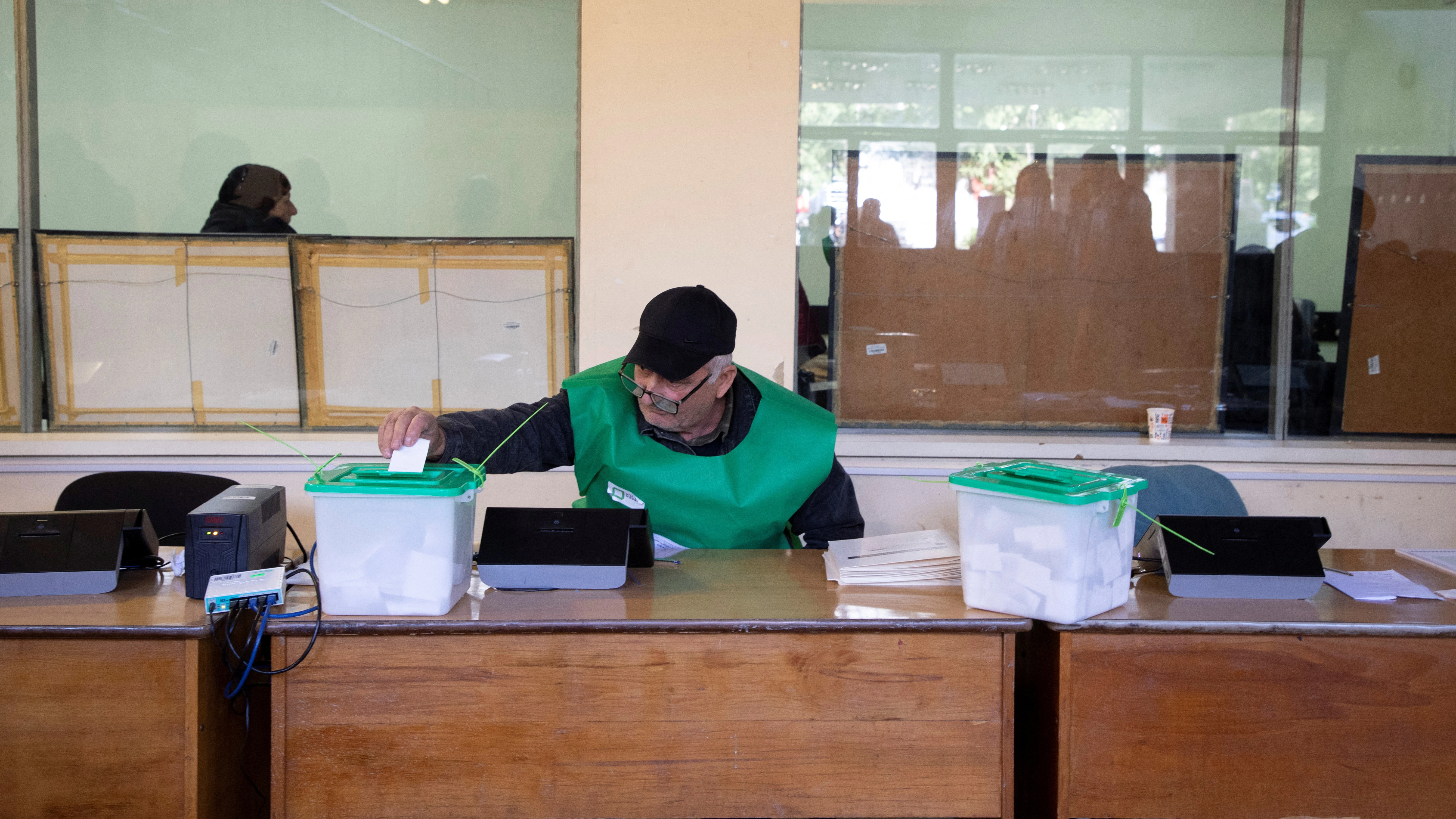 Ponovno prebrojavanje glasova na nekim biračkim mjestima u Gruziji