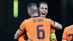 Virgil van Dijk i Stefan de Vrij