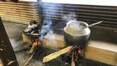 Subota, 1. studenog na Drugom, Foto: Anthony Bourdain - Upoznavanje nepoznatog/dokumentarna serija