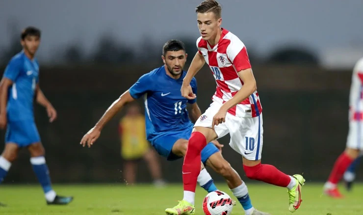 Engleski velikan spreman platiti 40 milijuna za Luku Sučića?