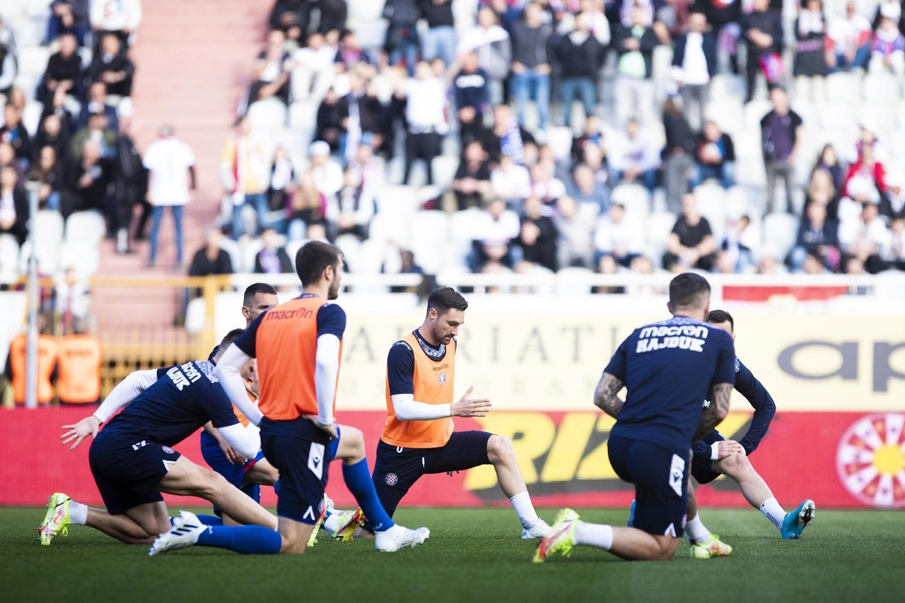 Zagrijavanje na Poljudu prije derbija, Foto: Milan Šabić/PIXSELL