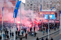 Navijači na Trgu bana Jelačića, Foto: Matija Habljak/PIXSELL