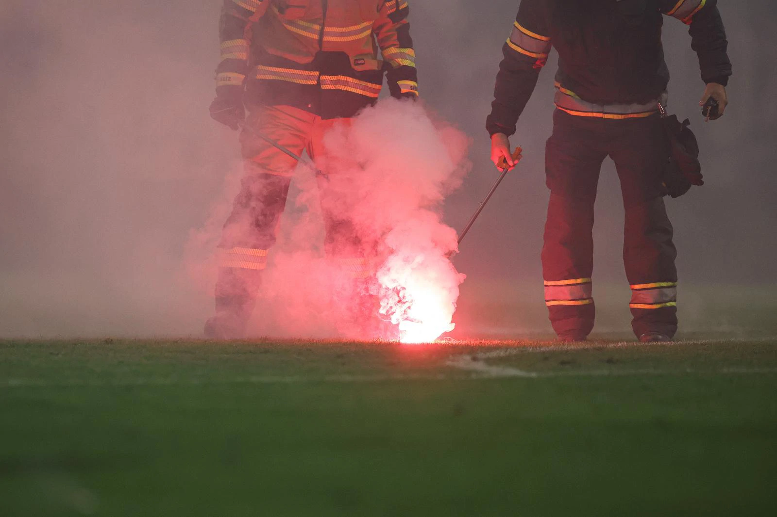 Kriminalističko istraživanje zbog pirotehnike na utakmici u Maksimiru