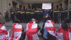 U Gruziji prosvjedi ispred parlamenta zbog zakona o stranim agentima