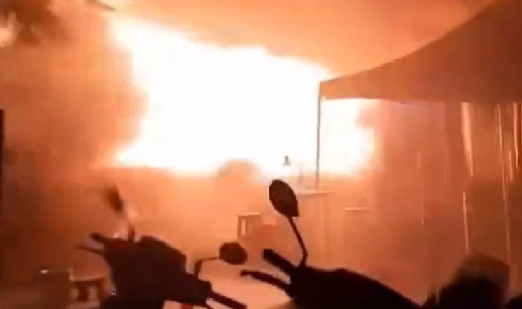 Požar u pubu u Bangkoku, najmanje 27 mrtvih