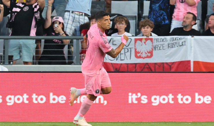 Ružne scene u Montrealu, Suarez posvetio gol ozlijeđenom suigraču