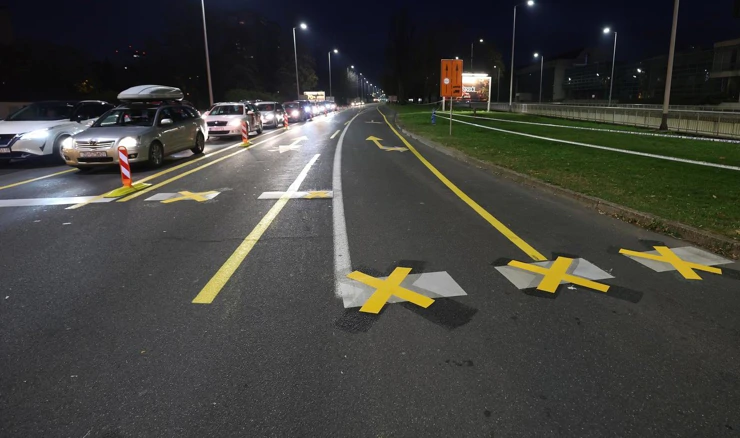  Zagreb: Nova regulacija prometa na križanju Savske i Slavonske ulice 