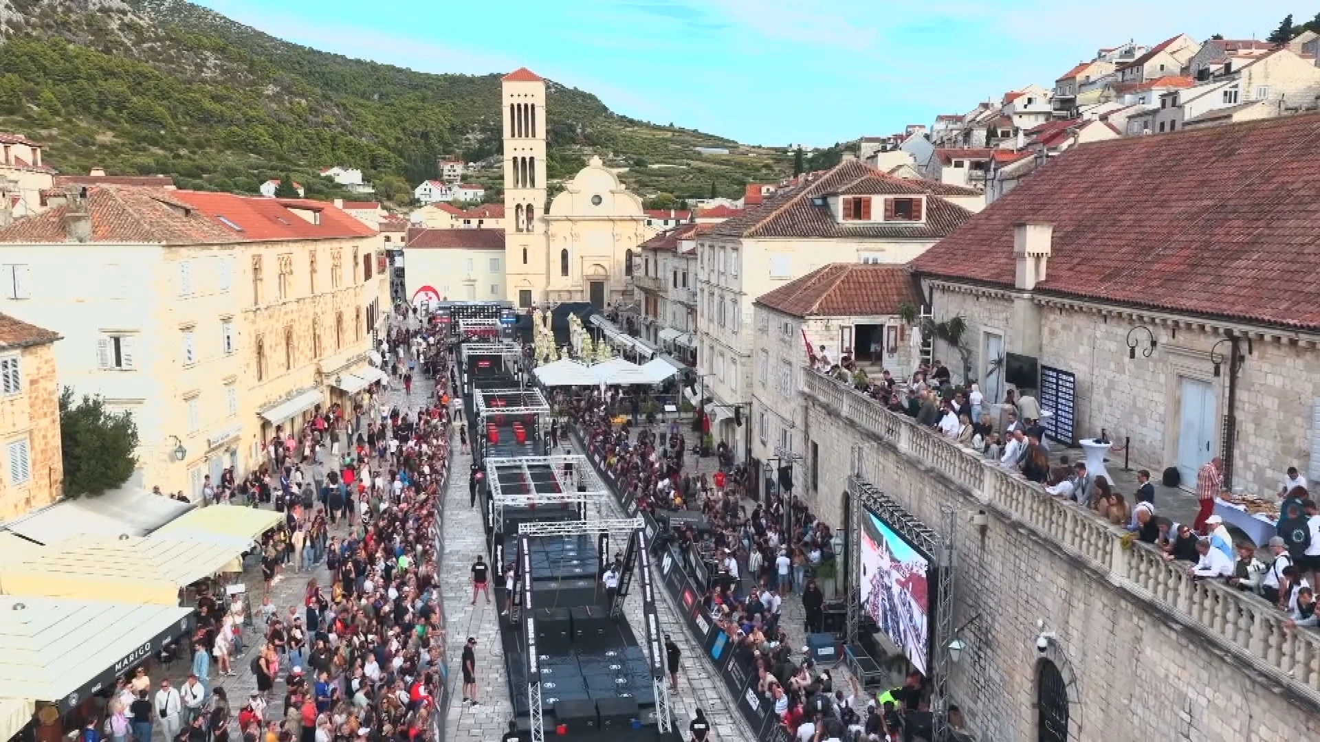 Posezona na Hvaru kao vrhunac turističke godine