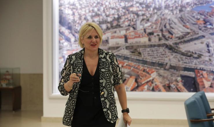 Grad Rijeka, braniteljske udruge, Armada: Suradnja na uređenju spomen-obilježja