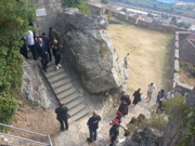 Polaganje vijenca na mjestu logora na Kninskoj tvrđavi, Foto: NH/HRT