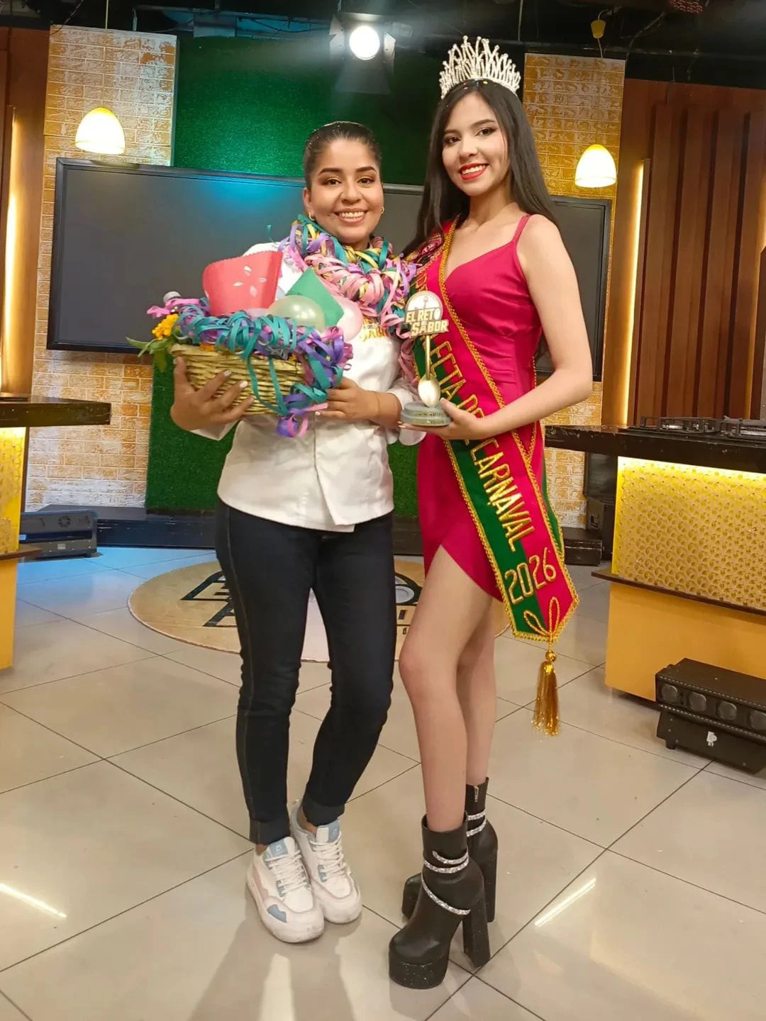 Rorka Barberich y Miss Carnaval / Rorka Barberich i Miss Karnevala, Foto: Gustavo Martínez//