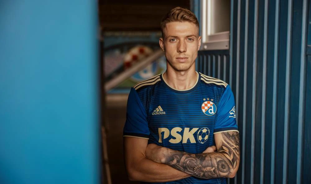 Predstavljeni novi dresovi Dinama, Foto: GNK Dinamo/.