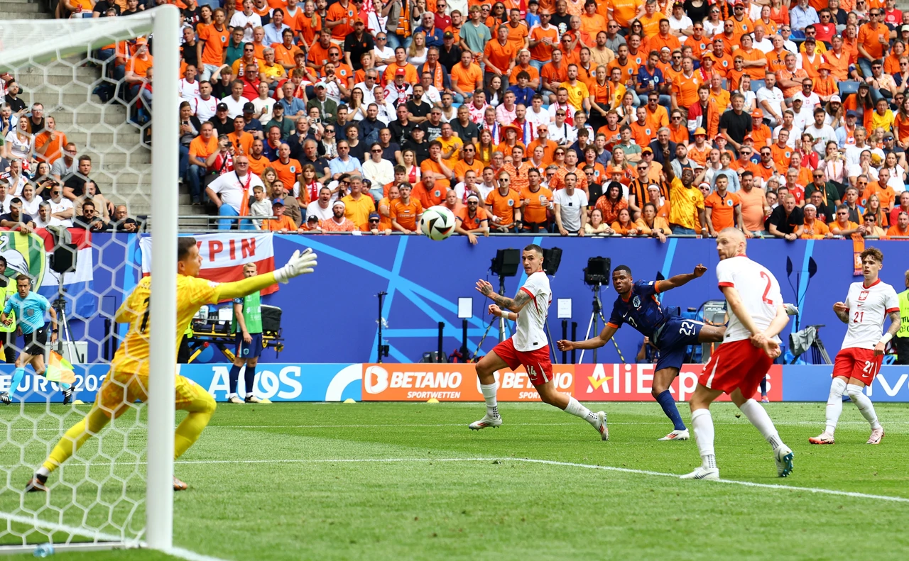 Denzel Dumfries, Foto: Lisi Niesner/REUTERS