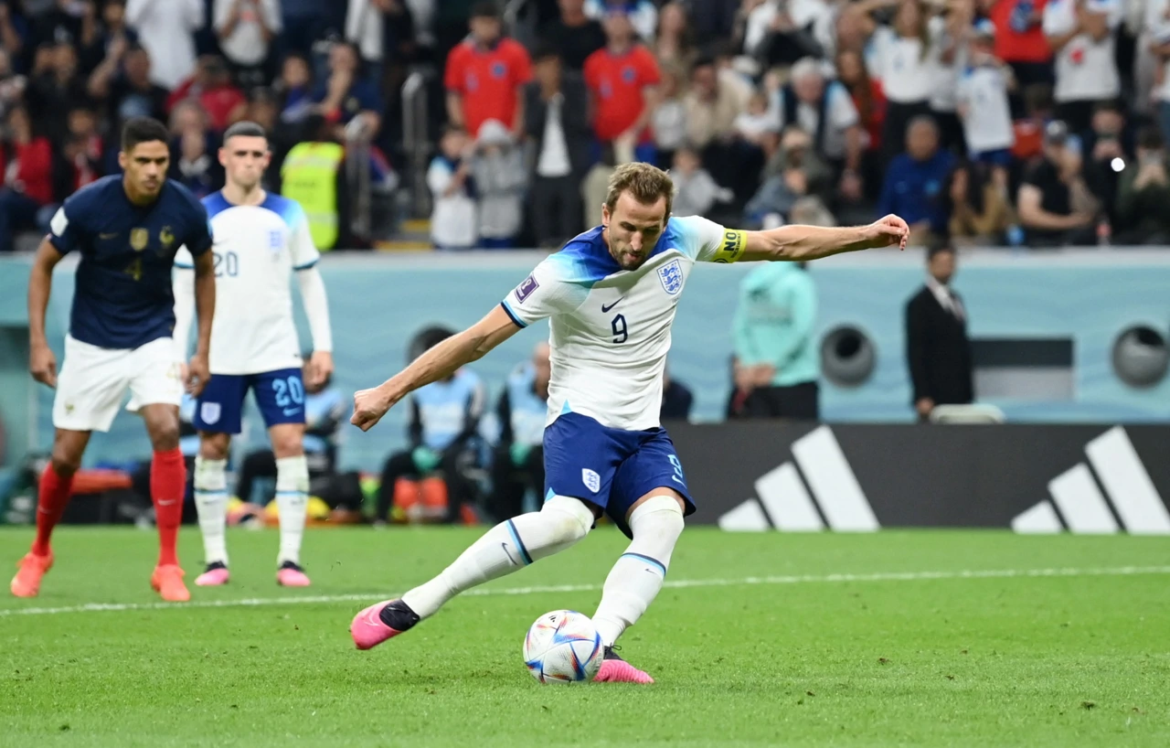 Harry Kane zabija s bijele točke , Foto: Annegret Hilse/REUTERS