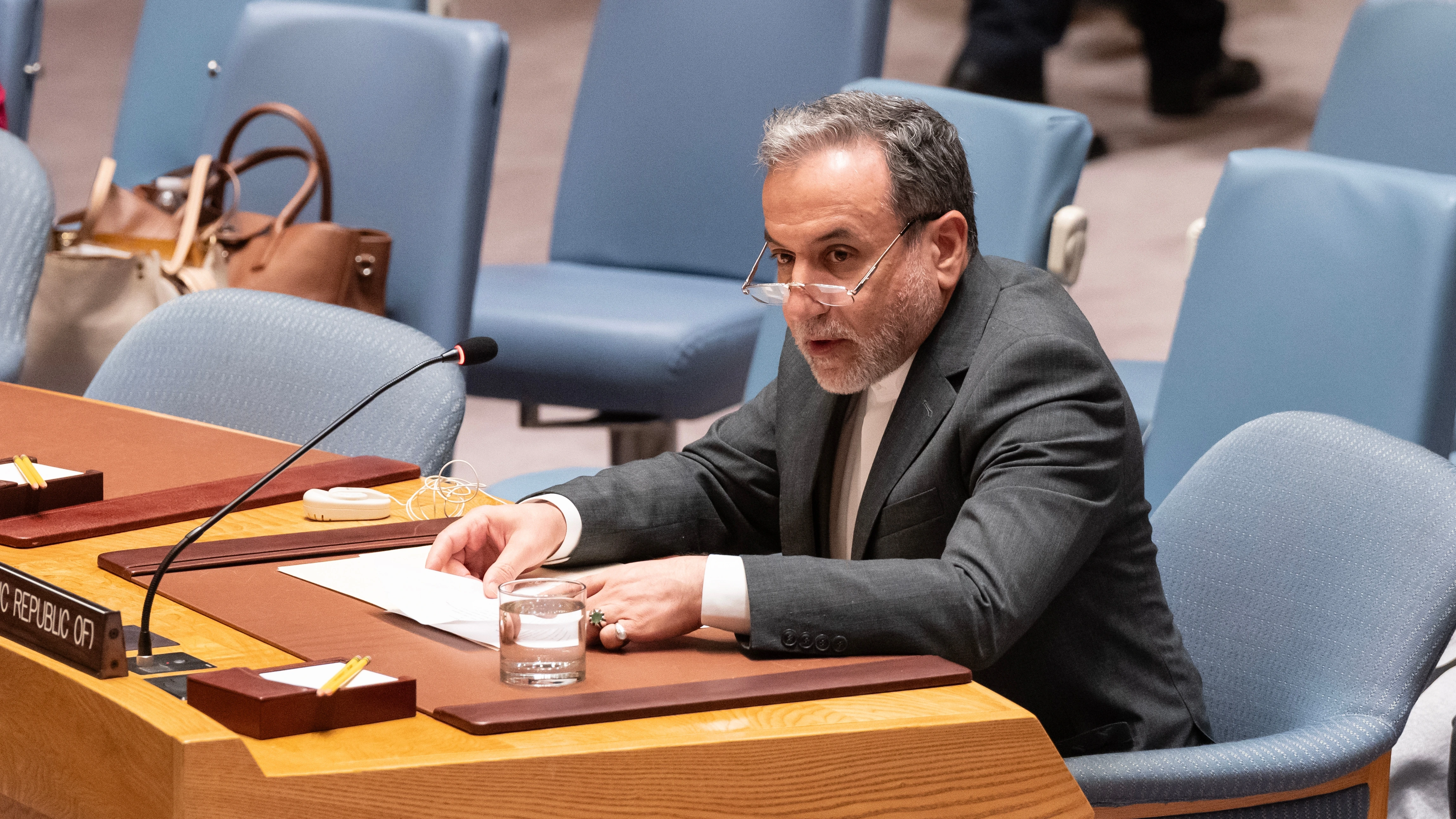 Ministar vanjskih poslova: Iran neće odustati od svojih nuklearnih prava