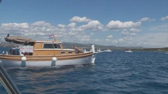 Prosvjed stanovnika Prvića i Zlarina protiv Jadrolinije, Foto: HTV/HRT