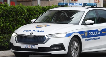 Policija