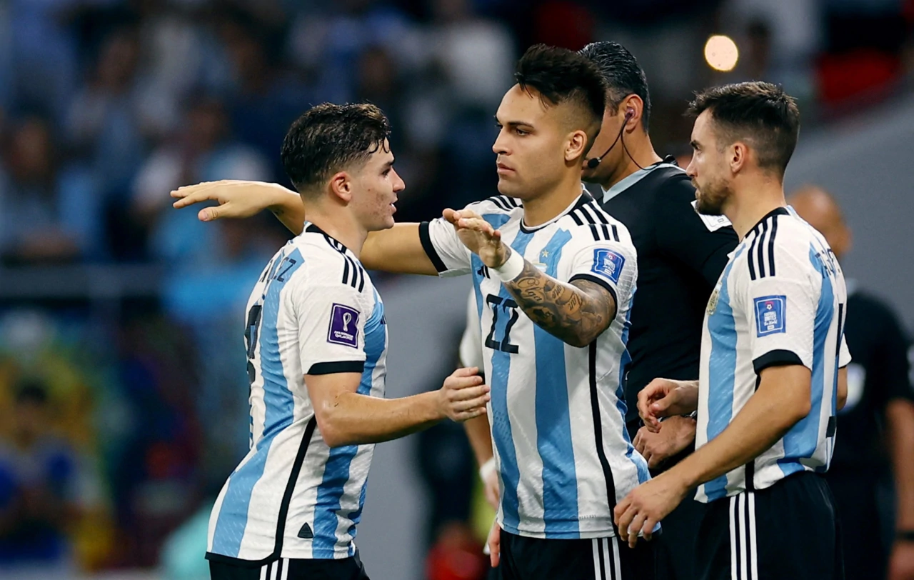 Lautaro Martinez zamijenio je Juliana Alvareza 