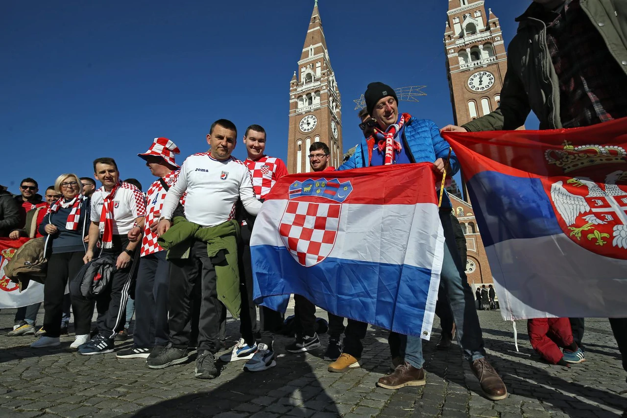 Hrvatski i srpski navijači u Szegedu, Foto: Sanjin Strukic/PIXSELL