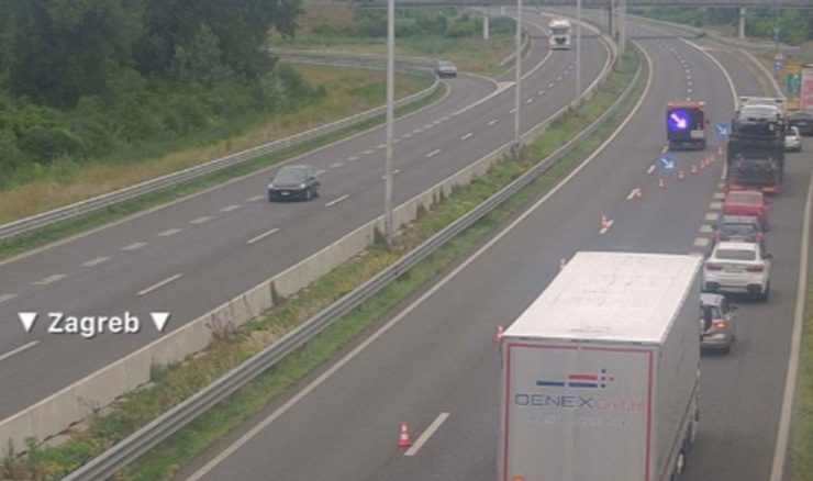 Velike gužve na A3 zbog prevrnute cisterne
