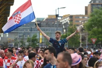 Hrvatski navijači u Rotterdamu, Foto: Ante Cizmic/CROPIX