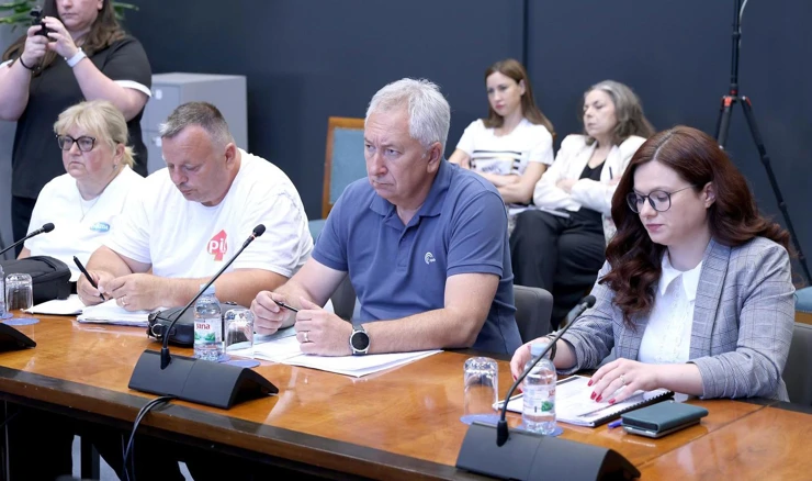 Zastupnici SDP-a sastali se s predstavnicima sindikata u Zvijezdi i PIK-u 