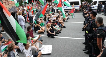 Policija i propalestinski prosvjednici na cilju 11. etape Vuelte