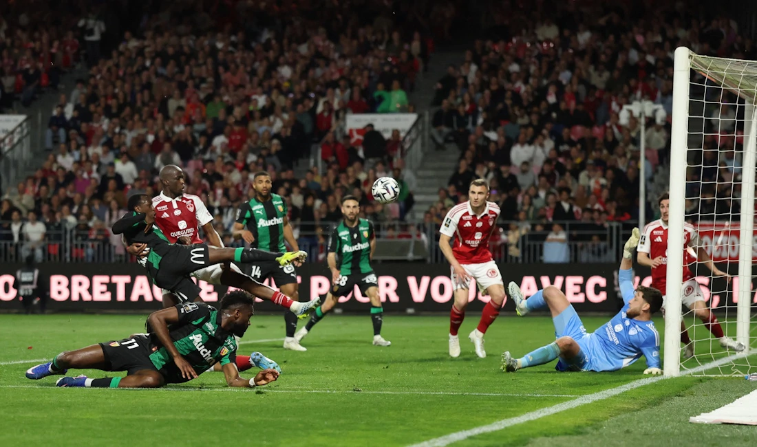 Šest golova u Brestu, Lens u 94. minuti do boda