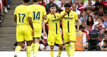 Arnaut Danjuma sa suigračima