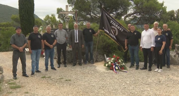 Otkrivena spomen-ploča četvorici Tigrov