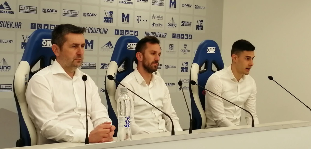 Konferencija za novinare u Gradskom vrtu, Foto: HRT/Radio Osijek