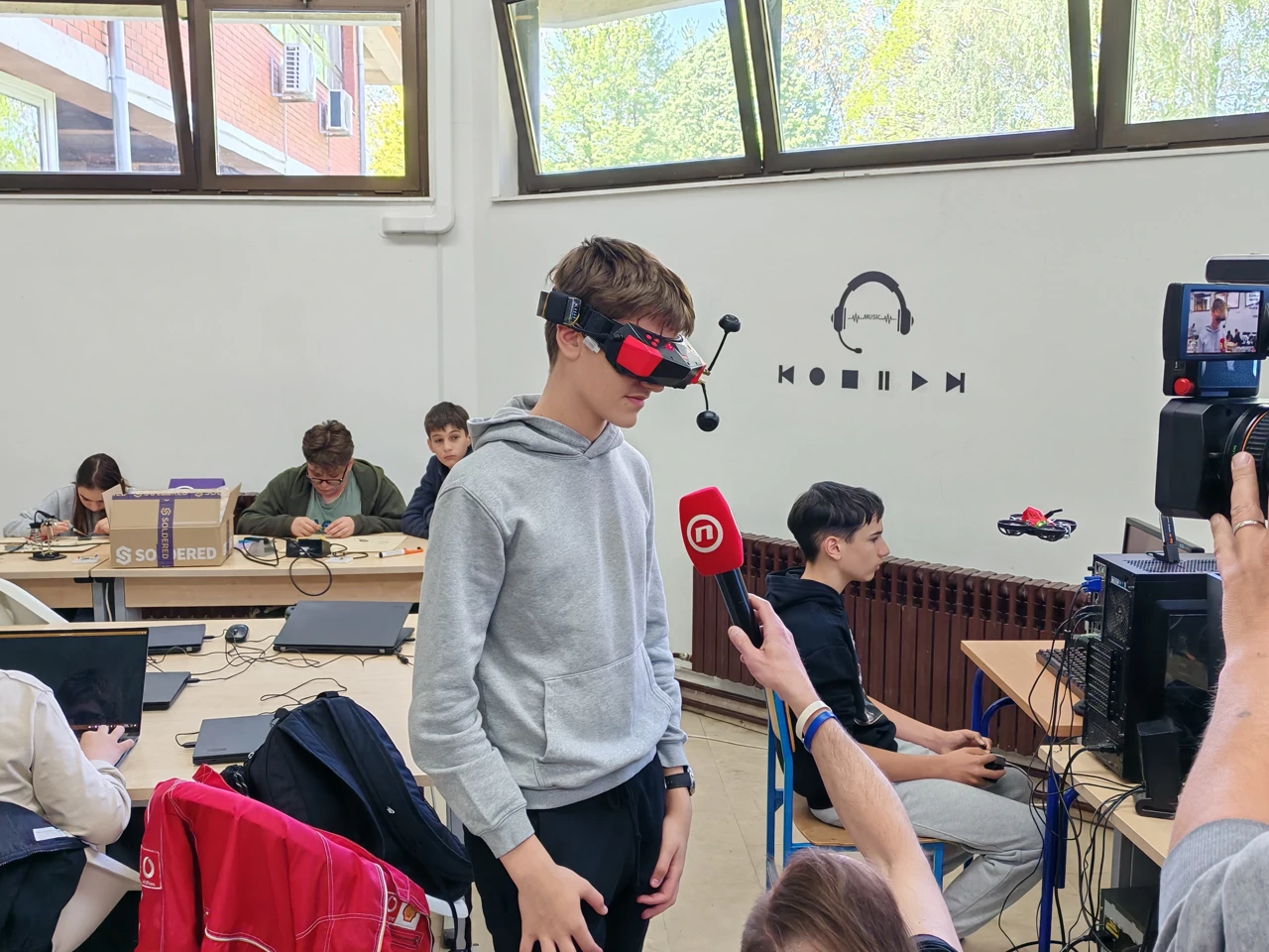 Upravljanje dronom, Foto: Neven Knežević/HRT Radio Osijek