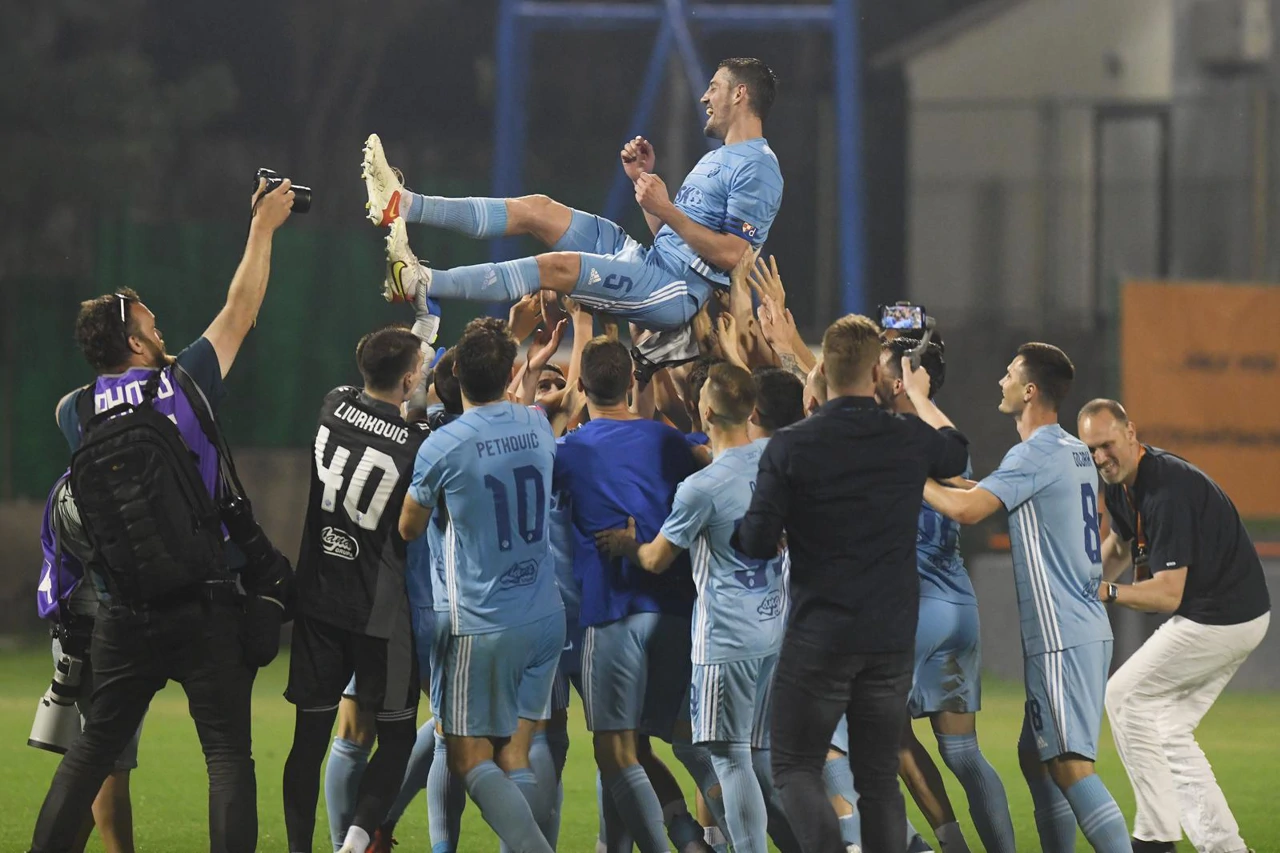 Slavlje igrača Dinama, Foto: Hrvoje Jelavic/PIXSELL