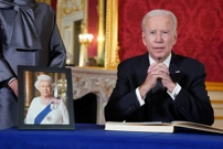 Biden je odao počast kraljici Elizabeti prije sprovoda , Foto: Kevin Lamarque/REUTERS