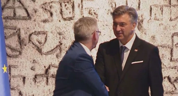Sastanak Vlade sa županima, predstavnicima Udruge gradova i Hrvatske zajednice općina