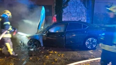 Zapaljeno vozilo gradonačelnika Mostara