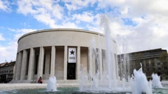 Fontana ispred Doma hrvatskih likovnih umjetnika u Zagrebu