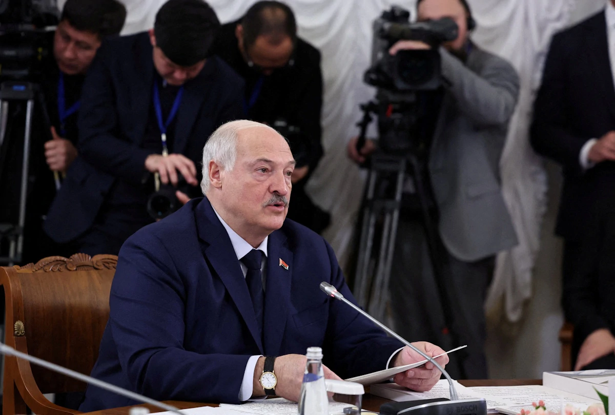 Bjelorusija kaže da, iako pozvana na sastanak Odbora za mir, nije dobila vize Kép