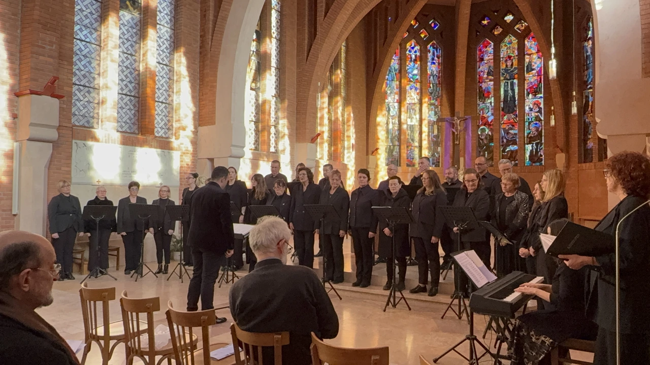 HGD "Zvijezda Danica" tijekom izvedbe, Foto: privatni arhiv/Radio Rijeka