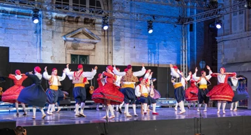 Folklorni ansambl Linđo