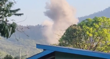 Dim nakon zračnih napada na Kambodžu